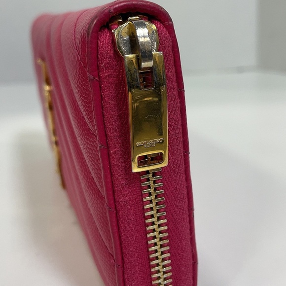 Yves Saint Laurent Red Quilted Wallet - Picture 5 of 12